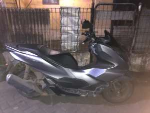 Jual bekas pcx 160 2024 silver,lokasi di Tangerang Kota