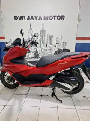 Jual bekas PCX 160 ABS 2022 FULL ORISINIL BERGARANSI DP HANYA 2.000,lokasi di Tangerang Selatan Kota