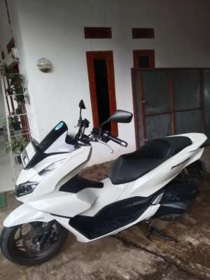 Jual bekas PCX 160 ABS 2023,lokasi di Bandung Kab.