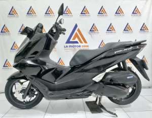Jual bekas PCX 160 CBS 2024 REG 2025 CASHKREDITPAYLATERKREDIVOCC 0,lokasi di  ,Jakarta Timur