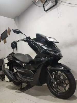Jual bekas PCX 160 CBS 20252024 Low Km 8rb Istimewa Gres ABBA,lokasi di Tangerang Selatan Kota
