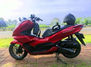 Jual bekas PCX 160 Non ABS atas nama pertama dan KM rendah,lokasi di Jakarta Selatan