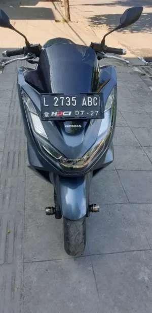 Jual bekas PCX 160 th 2022 mulus pool pjk baru,lokasi di  