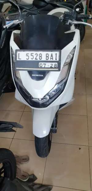 Jual bekas PCX 160bth 2023 mewah pjk baru,lokasi di Surabaya Kota