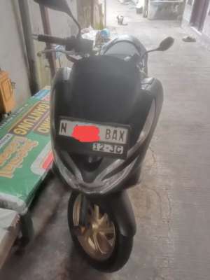 Jual bekas Pcx 2020 hitam doff,lokasi di  
