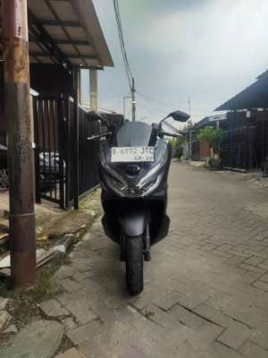 Jual bekas PCX 2020 Komplit,lokasi di Tangerang Kab.