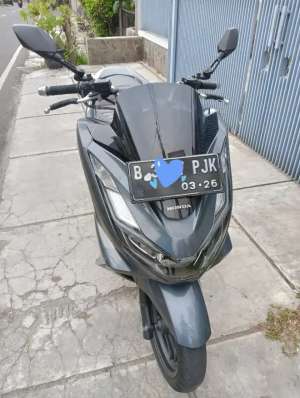 Jual bekas PCX 2021 GREY minus pemakaian,lokasi di Jakarta Pusat
