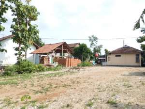 Pekarangan Hook di Jejeran Bantul selatan Terminal Giwangan lokasi di Yogyakarta Kota, tersedia melalui melalui situs Olx