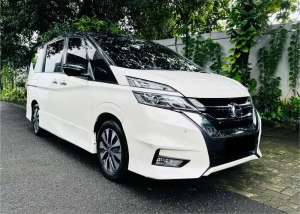 Jual bekas PERSIAPANLEBARANNISSAN SERENA HWS TWO TONE 2019,lokasi di Jakarta Selatan