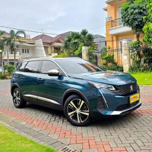Jual bekas Peugeot 5008 Allure Plus 2022 Facelift,lokasi di Surabaya Kota