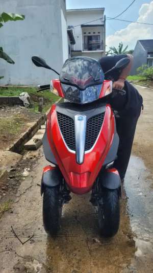 Jual bekas Piaggio Mp3 125cc,lokasi di  ,Bogor Kab.