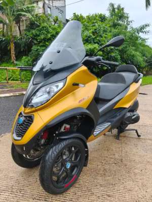 Jual bekas Piaggio MP3 500 Sport Advanced Gold Nopil B Depok,lokasi di Depok Kota