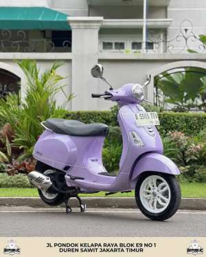 Jual bekas PIAGGIO VESPA LX 125 IGET LED TH 2020 WARNA LILAC PERFECT CONDITION,lokasi di Jakarta Timur