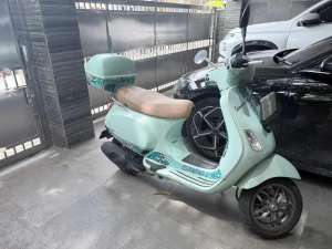 Jual bekas Piaggio vespa LX 125 IGET FACELIFT 2024 BATIK EDITION,lokasi di  ,Tangerang Kota