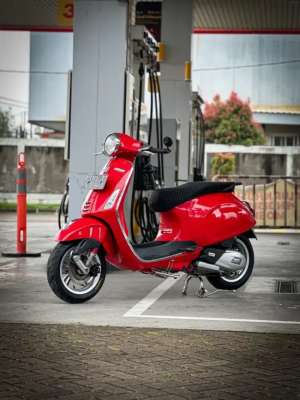 Jual bekas PIAGGIO VESPA PRIMAVERA 150 IGET ABS 2018,lokasi di Tangerang Kota