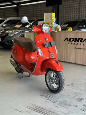 Jual bekas PIAGGIO VESPA PRIMAVERA IGET ABS FACELIFT 2022 BISA KREDIT,lokasi di Jakarta Selatan