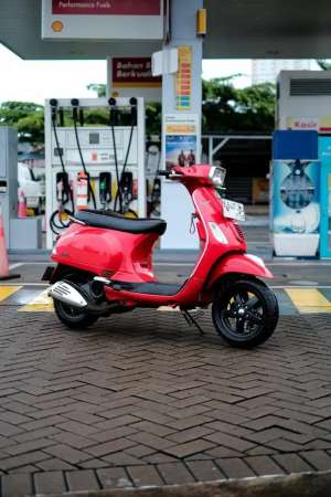 Jual bekas PIAGGIO VESPA S 150 2VIE 2012 MURAH BERGARANSI,lokasi di Depok Kota
