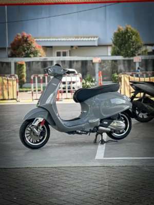 Jual bekas PIAGGIO VESPA SPRINT S 150 IGET ABS 2023,lokasi di Depok Kota