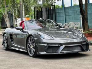 Jual bekas Porsche 718 Boxster S 2023 Odo 2rb KM ONLY tangan pertama like new,lokasi di Jakarta Barat