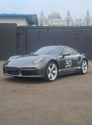 Jual bekas Porsche 911 Turbo 50 Years,lokasi di Jakarta Utara