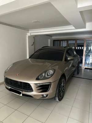 Jual bekas Porsche Macan S 3.0,lokasi di Jakarta Selatan