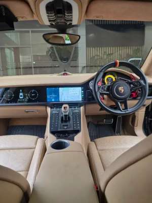 Jual bekas Porsche Panamera S V8 TopCondition FullSpec FaceLift 2026 HEDON InOut,lokasi di Jakarta Pusat