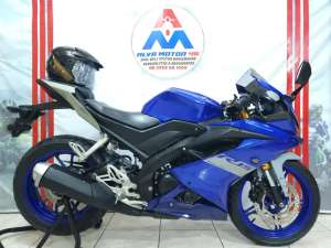 Jual bekas PROMO DP 1 JTYAMAHA R15 V3 TH 2021 LOW KM MULUS GRESS NO MINUS,lokasi di Jakarta Selatan