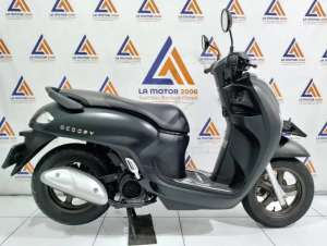 Jual bekas PROMO DP 900RB SCOOPY PRESTIGE 2025 LOW KM CC 0KREDIVOPAYLATER,lokasi di Bekasi Kota