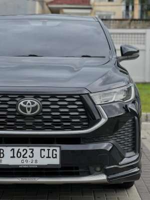 Jual bekas PROMO INNOVA ZENIX V MODELISTA 2023 KM LOE,lokasi di Jakarta Selatan