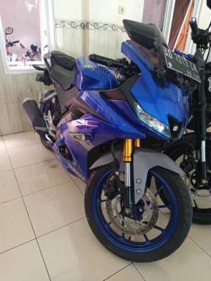 Jual bekas R15 istimewa murah,lokasi di Surakarta Kota