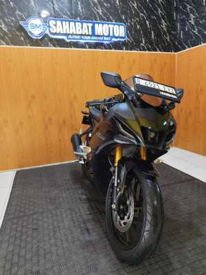 Jual bekas R15 V4 CONNECTED TH 2022 SIAP PAKAI,lokasi di  ,Depok Kota