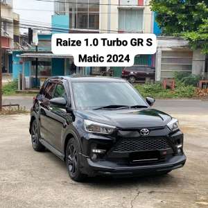 Jual bekas Raize 1.0 Turbo GR Sport CVT Matic 2024Km 9 ribuan,lokasi di Palembang Kota