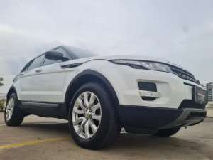 Jual bekas Range Rover Evoque 2015 Nik 2014 9Speed.,lokasi di Jakarta Selatan