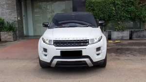 Jual bekas Range Rover Evoque Si4 Dynamic Luxury AT White On Black 2013,lokasi di Jakarta Timur