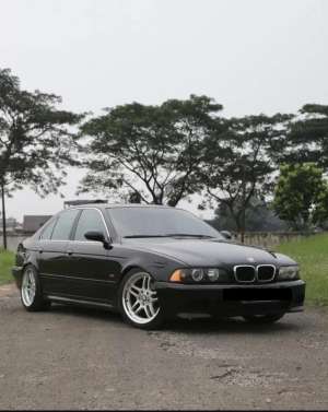 Jual bekas Rare BMW E39 525i 2001 -MULUS- VELG ORIGINAL RARE,lokasi di Jakarta