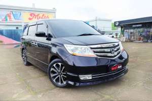Jual bekas RARE Colector Item Honda Elysion Prestige 2010 Facelift JDM,lokasi di Jakarta Utara
