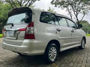 Jual bekas RARE Innova V AT Diesel Barong 2013,lokasi di Semarang Kota
