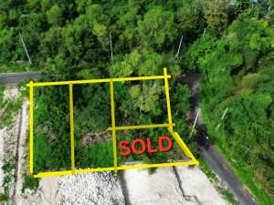 Rare Land Plots for SaleUngasan Center near Pecatu Dreamland lokasi di Kab. Badung, tersedia melalui melalui situs Olx