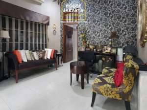 Rare Listing Rumah Siap Huni Menteng, Lokasi Premium . Dekat Pusat BisnisPemerintahan lokasi di Jakarta Pusat, tersedia melalui melalui situs Olx