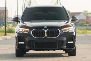 Jual bekas Rare Specy BMW X1 M-Sport 2022 LCI Facelift Panoramic,lokasi di Jakarta Selatan
