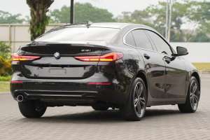 Jual bekas Rasa Baru odo 2K BMW 218i Sport Line Gran Coupe 2022 cla200 320i x1,lokasi di Jakarta Pusat