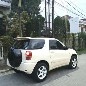 Jual bekas RAV4 swb 2 pintu rare, langka.,lokasi di Bandung Kota
