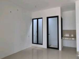 Regency One East Point lokasi di Surabaya Kota, tersedia melalui melalui situs Olx