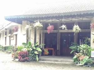 RIAU MARTADINATA, RUMAH BANGUNAN BELANDA DI KOTA BANDUNG lokasi di Bandung Kota, tersedia melalui melalui situs Olx