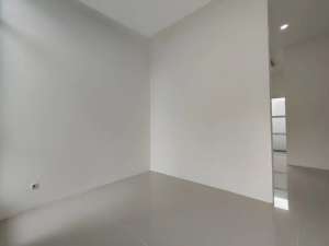 Rmh 2 Lt Siap Huni Tanah Bangunan Lega 10 Juta All in dkt Tol Ciputat lokasi di Tangerang Selatan Kota, tersedia melalui melalui situs Olx