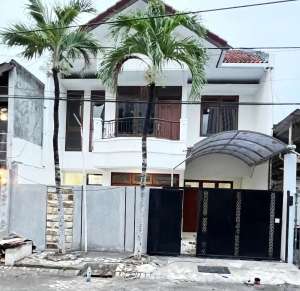 Rmh 2lt di Villa Kalijudan indah lokasi di Surabaya Kota, tersedia melalui melalui situs Olx