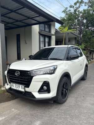 Jual bekas Rocky X 1.2 Manual,lokasi di Nganjuk Kab.