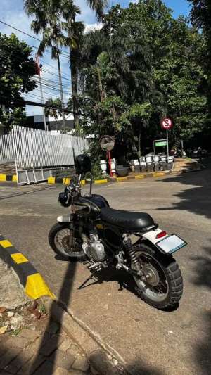 Jual bekas Royal Enfield Bullet 500 EFI - Custom Fat Scrambler,lokasi di  ,Tangerang Selatan Kota