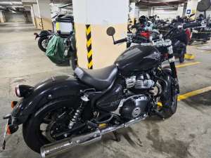 Jual bekas Royal Enfield Super Meteor 650,lokasi di Jakarta Selatan