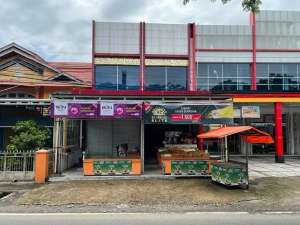 Ruko 2 PintuRumah Jln. Raya Lubuk Buaya. Padang lokasi di Padang Pariaman Kab., tersedia melalui melalui situs Olx